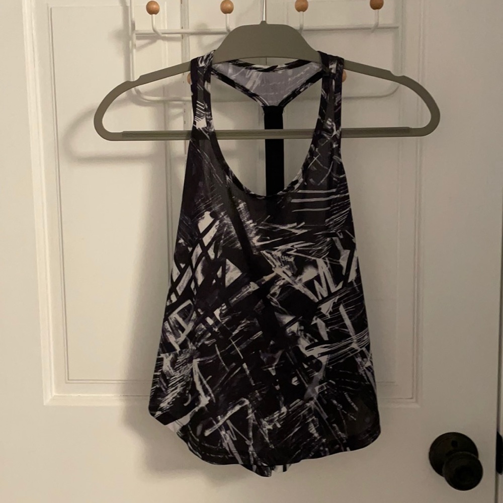Workout tank top